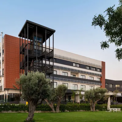 FT Lotus Thermal Hotel&Spa, Trademark Collection by Wyndham Hotels near Karsiyaka Arena
