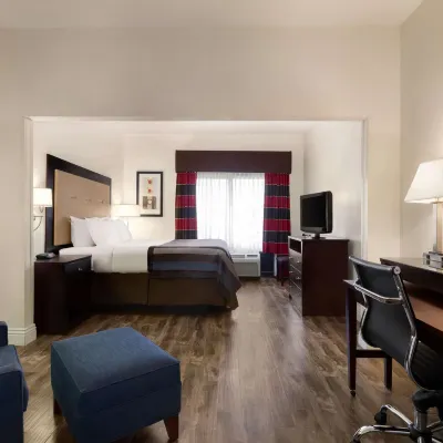 Wingate by Wyndham Montgomery Hotel berhampiran Universiti Faulkner