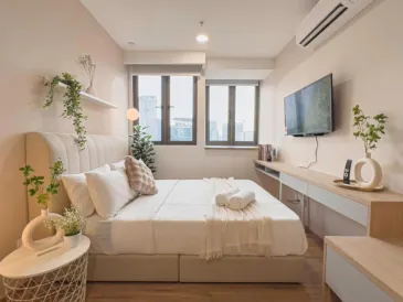 Sky Pool Suites KL Sentral - Riveria City