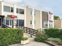 Ibis Lyon Sud Saint-Rambert-d'Albon Hotels in Davézieux
