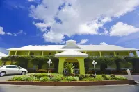 Bay Gardens Hotel Các khách sạn ở Corinth