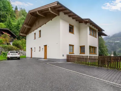 Pflaume Hotels near Grüner Baum