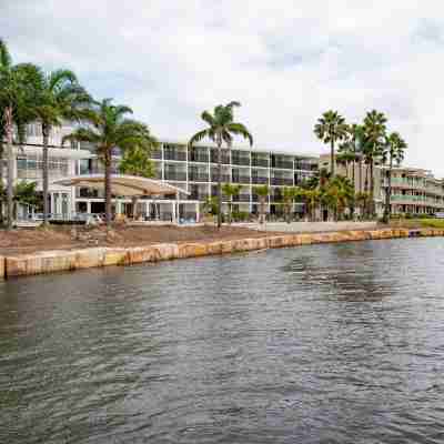 The Beachcomber Hotel & Resort, Ascend Hotel Collection Hotel Exterior