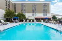 Holiday Inn Express & Suites WILMINGTON-UNIVERSITY CTR by IHG - สัตว์เลี้ยง