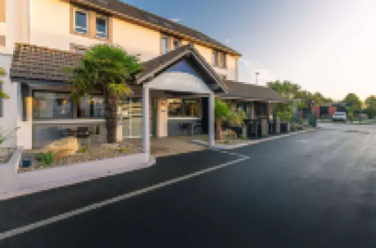 Kyriad Saint Brieuc - Tregueux Hotels in 
