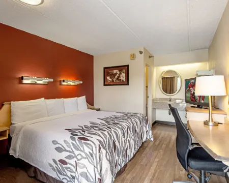 Red Roof Inn Charleston West - Hurricane, WV Hotels in Scott