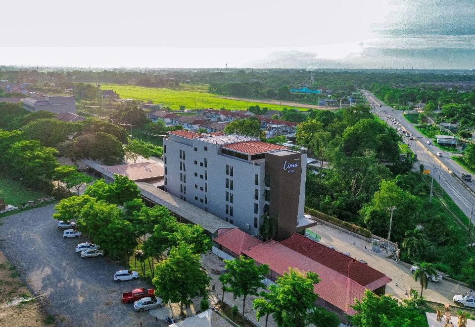 hotel overview picture
