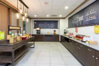 Hampton Inn & Suites Fort Myers-Colonial Blvd. - breakfast