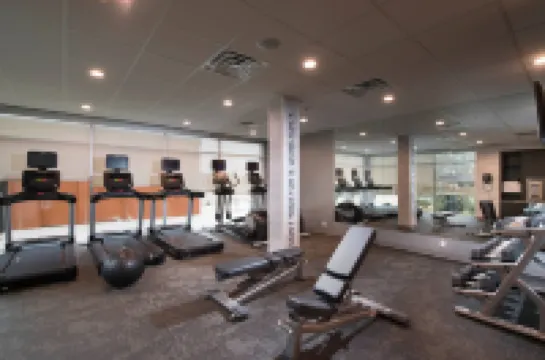 フェアフィールド イン & スイーツ タイラー サウス