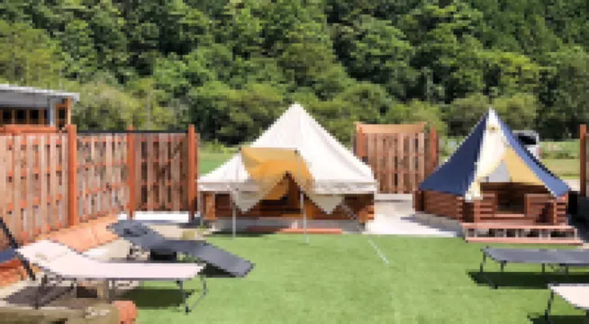 Shinkurumi Land 高根第一ダム周辺のホテル