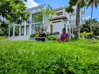 Serene Oasis in Galle - Tranquil Retreat with Breathtaking Views