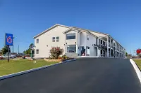 Motel 6 Commerce, GA - 2-Star