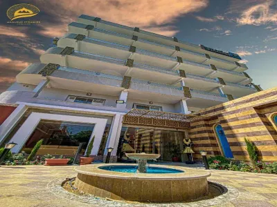 Mamlouk Pyramids Hotel Hotels near Pyramid of Menkaure