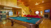 1 MI Dollywood Pet Friendly ! ,FREE WIFI,Hot Tub,YR RD Pool,Arcade 400 Games