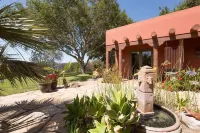 3 BR Wine Country Getaway at 3 acre Hacienda 샌루이스어비스포 카운티 공항 주변 호텔