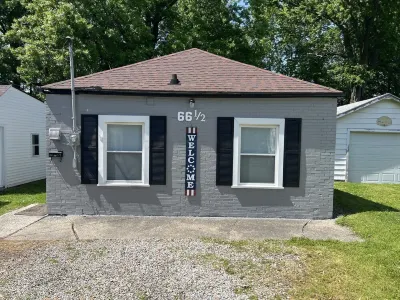 COZY COTTAGE NEAR CEDAR POINT/ KALAHARI /SUMMIT RACEWAY