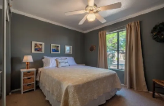 Relaxing Desert Get-Away