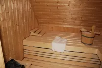 Thatched cottage in 1. Row to the Baltic Sea - near the Hanseatic city of Wismar