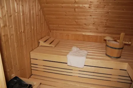 Thatched cottage in 1. Row to the Baltic Sea - near the Hanseatic city of Wismar