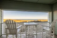 Peaceful Oceanfront OBX Getaway