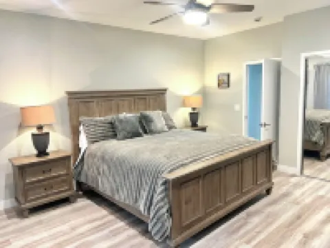 ~Open 3/16-18! Beachy Lagoon Getaway! Pool & Spa, Pets OK, Remodeled!~