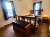 The Fox Den Comfy Lower Unit