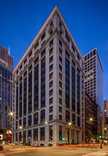 Canopy by Hilton Chicago Central Loop