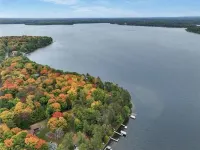 Updated, Tranquil Retreat on Round Lake - 3 Bed, 3 Bath with Sleeping Loft Hotels in Hayward