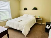 5 Bedroom Private Villa with Peloton Bike Hotels near SJA - St. Mary Catholic Church & Adoration Chapel