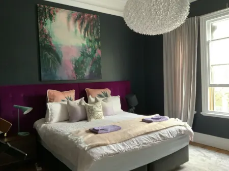 Historical terrace house in the middle of Fitzroy