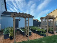 Charming large 4-bedroom house with WiFi and AC in delightful Ellensburg. Hotels near Bowers Field