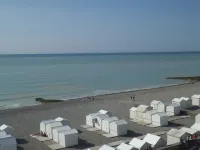 THE BOAT Bright apartment facing the sea and the beach