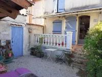 Semi-detached hamlet house with garden and summer spa