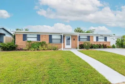 Palm Beach Charming Home Mins from Beach Hotels near Marshalls