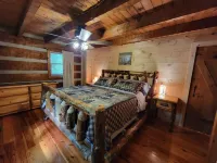 AUTHENTIC LAKEFRONT LOG CABIN-SLEEPS 10.  PRIVATE DOCK.  FIREPIT.