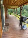 Spacious, secluded cabin