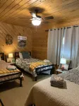 Family Cabin with spectacular views!