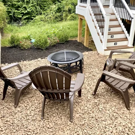 Block to Beach! Fossil Hunting, Hot Tub, Coffee Bar, Screened Deck, 1hr to DC