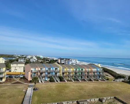 5th Floor View of Beach and Ocean- Full condo- 2 pools-