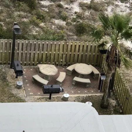 Tidewater 705 - Beachfront!