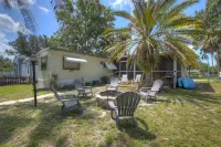 3 bedroom Farmhouse on the River