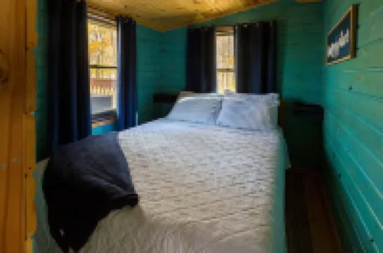 Cozy Cabin - Lake Cumberland - Hot Tub