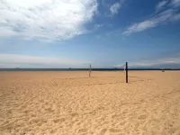 ON THE SAND! 5 Bedroom Beachfront Masterpiece in Huntington Beach, CA 선셋비치 호텔