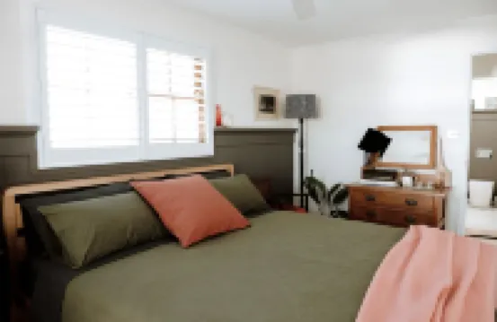 Luxury Couples' Retreat Beside the Beautiful Barwon River