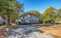 Gorgeous Cottage Near UGA - Close to Everything!
