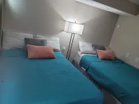 *NEW LISTING* Luxury Condo in Orlando FL. Universal Studios , Sea World . ICON Hotel dekat Pointe Orlando