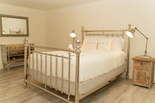 5min to Beach/6min 2 Aventura Mall/close 2 Wynwood Hotels in North Miami Beach