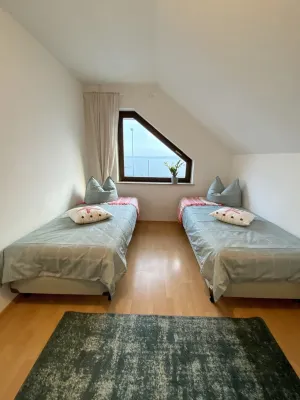 Vacation apartment Pier 7 - directly on the lake! Hotels in Bitterfeld-Wolfen