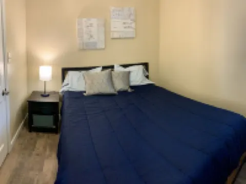Freshly remodeled Retreat close to hiking, boating, and shopping Hotele w: Grainger County
