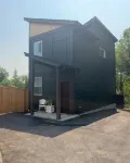2-bedroom vacation home just 13 minutes drive to Moda Center